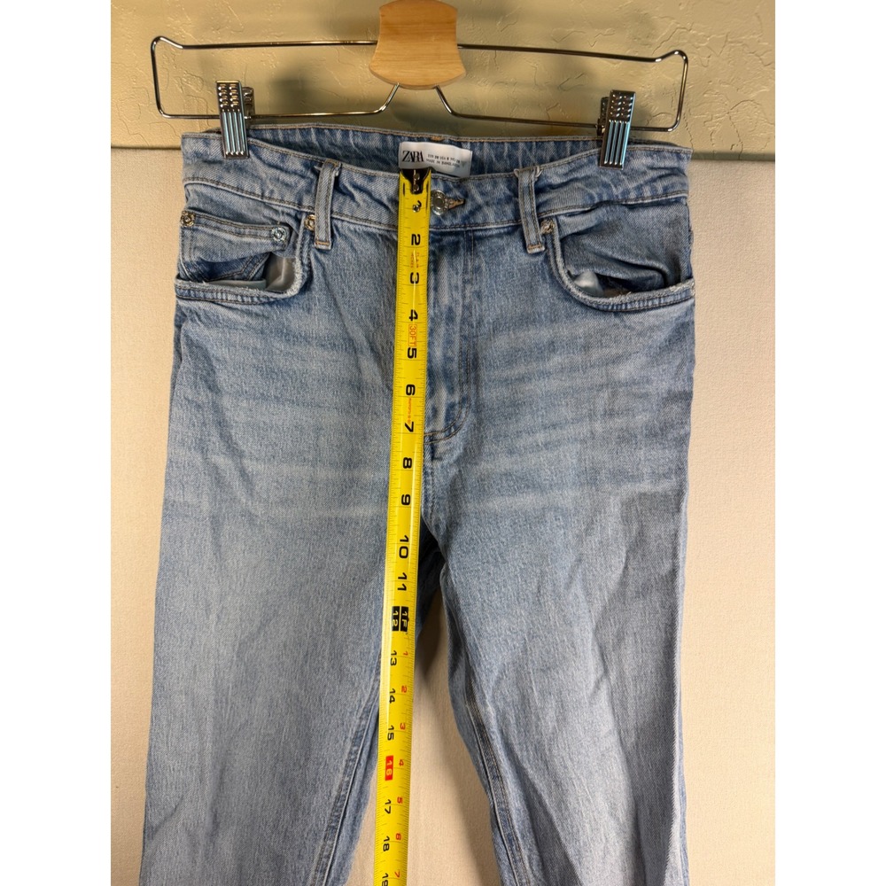 Zara Womens High Rise Straight Leg Light Wash Jeans Side Slit Raw Hem Size 6 - Picture 7 of 10